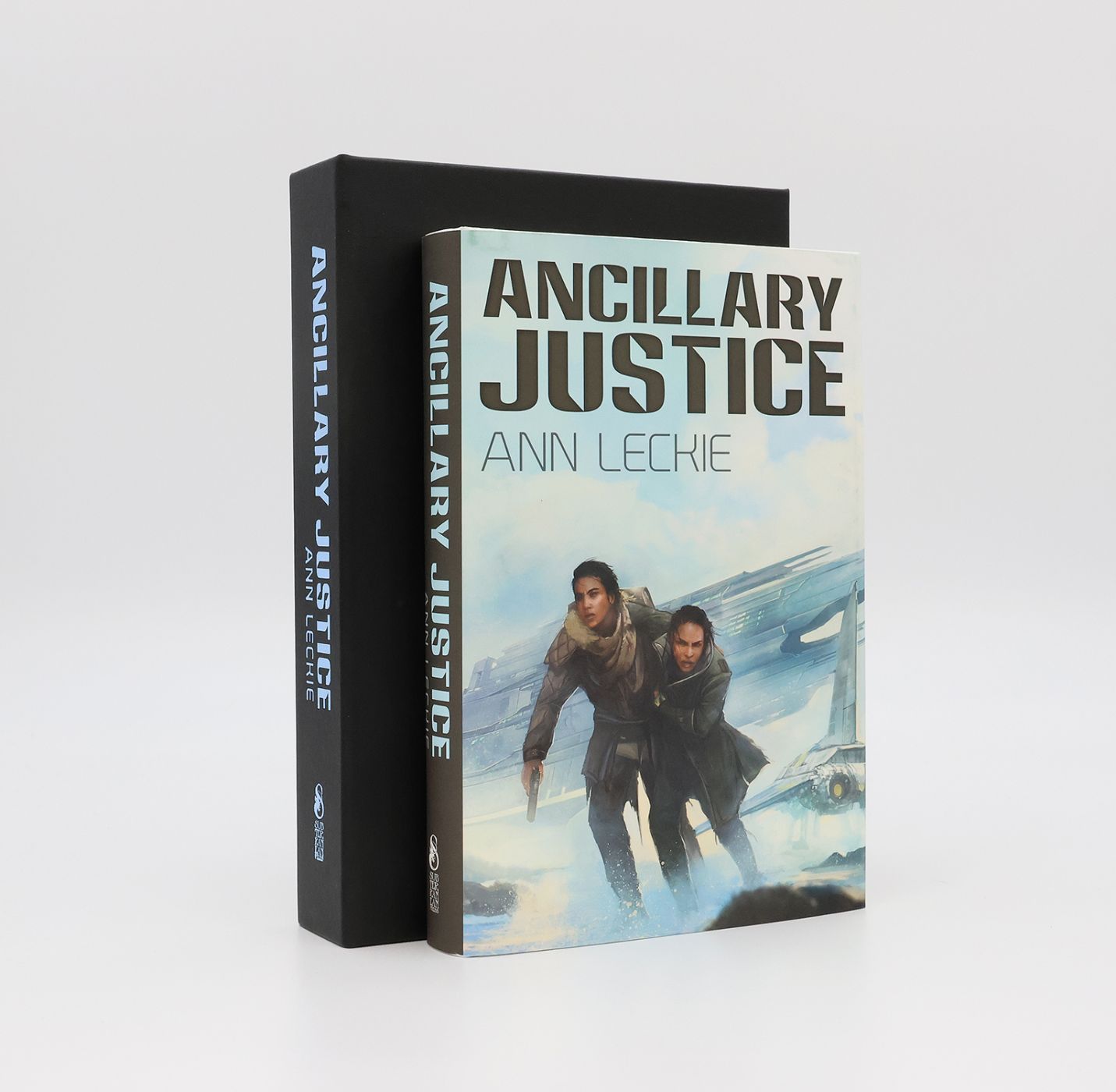 ANCILLARY JUSTICE -  image 4