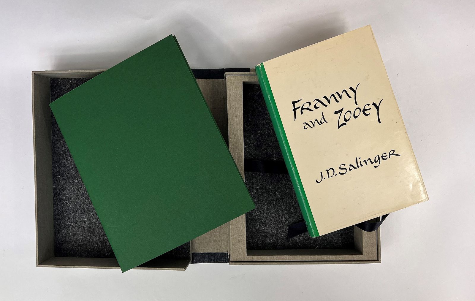 FRANNY AND ZOOEY - Original Dustwrapper Artwork - INSCRIBED BY THE AUTHOR. -  image 11