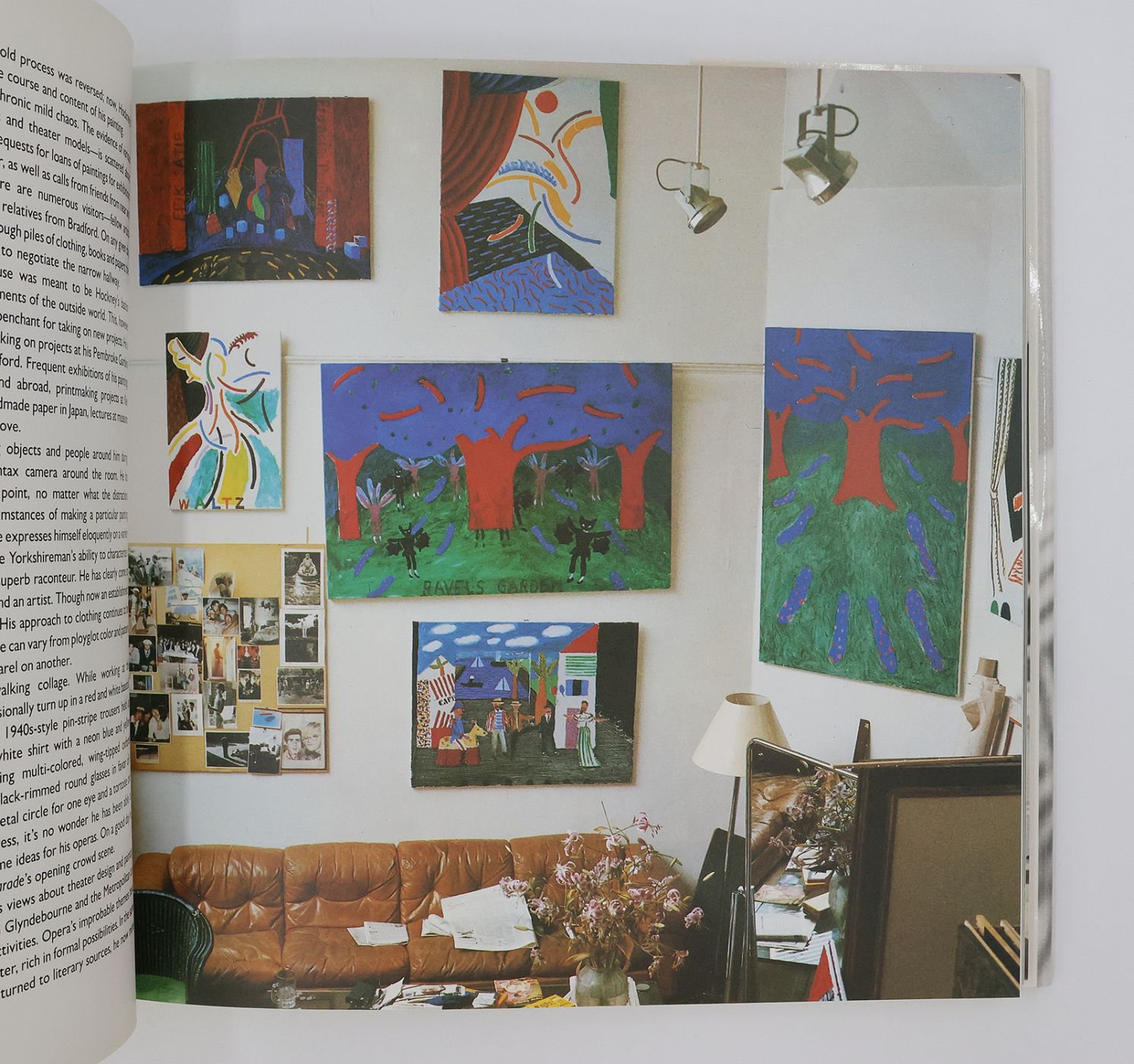 HOCKNEY PAINTS THE STAGE -  image 7