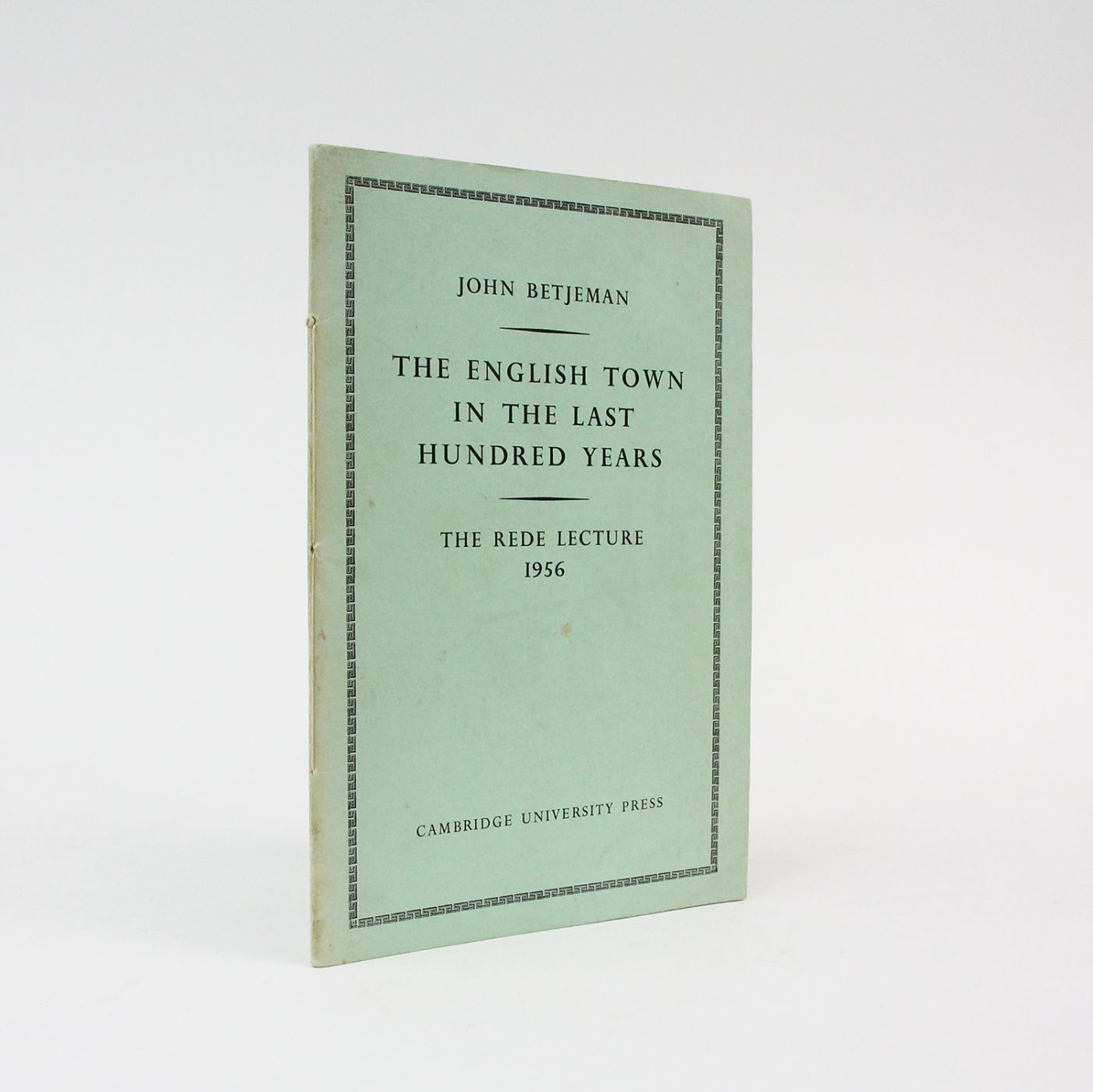 THE ENGLISH TOWN IN THE LAST HUNDRED YEARS: -  image 1